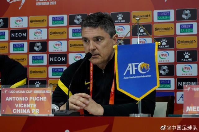 1723991810427049172.jpg 00244AjRly1hbn2iz76vej63h02bc4qs02.jpg