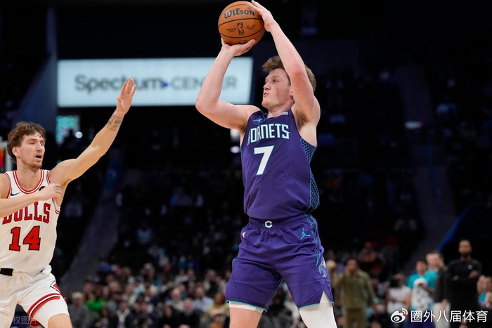 开云-最佳新秀之争白热化：克努佩尔VS弗拉格，黄蜂新星凭高效表现领跑|NBA|达拉斯独行侠队|康-克努佩尔|夏洛特黄蜂队|费城76人队_新浪体育_新浪新闻