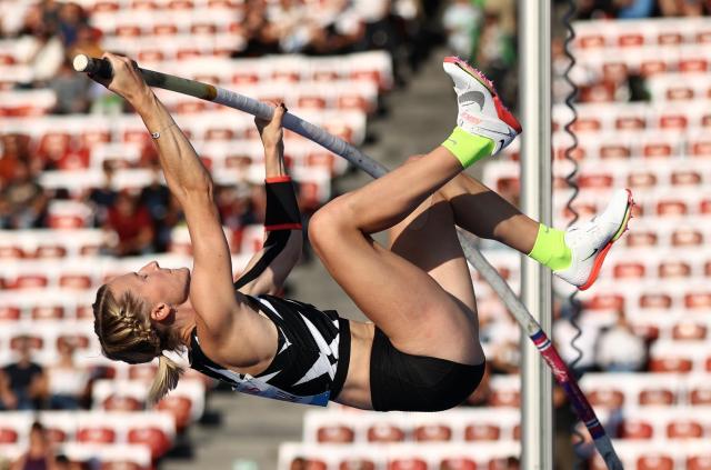 开云APP-钻联总决赛女子撑杆跳破5米大关 汤普森再创佳绩