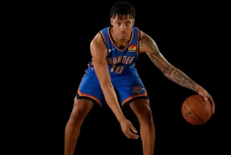 开云体育下载-山东官宣新小外！约翰逊攻坚强悍能内能外，防守全面，值得期待！